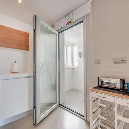 Apartament Acogedor 2 *